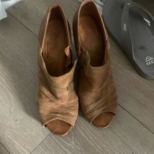 Naya Brown Peep-Toe Mules